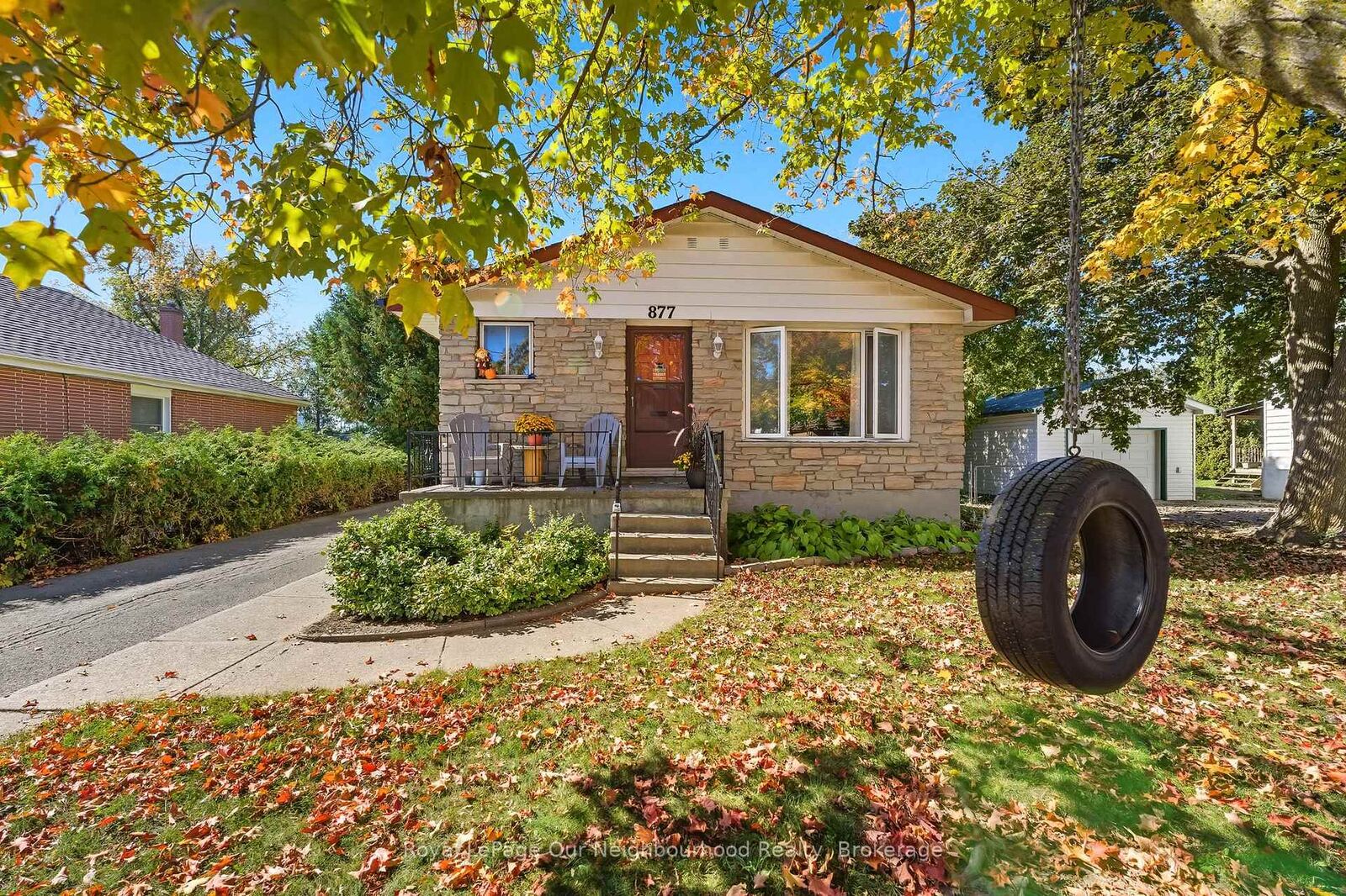 Property Photo: 877 Western Avenue ON K9J 5W1