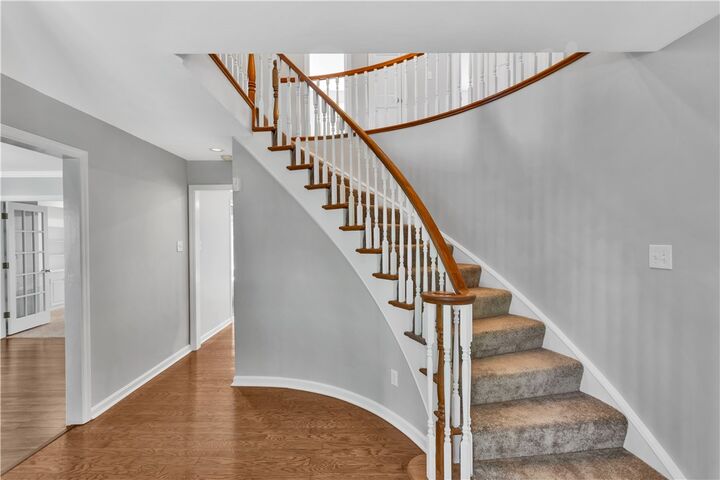 Property Photo:  115 Lexington Drive  PA 15317 