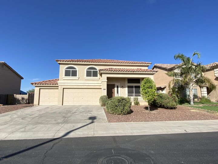 Property Photo: 182 S 222nd Avenue AZ 85326