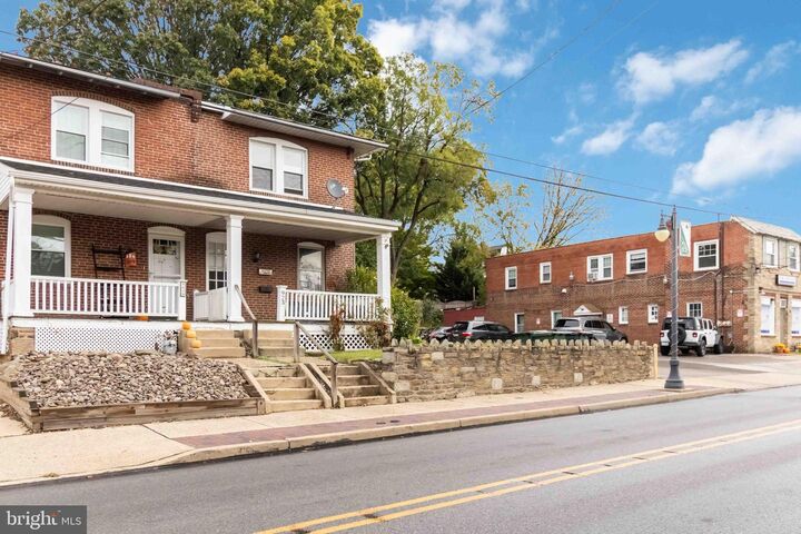 Property Photo:  923 Township Line Road  PA 19027 