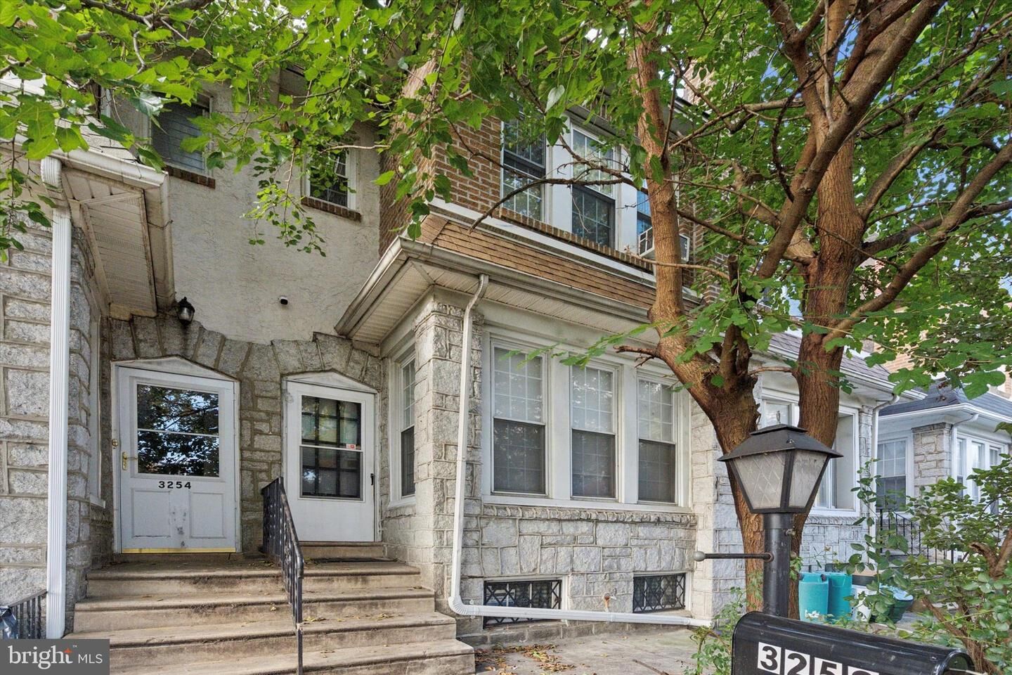 Property Photo: 3252 Cottman Avenue PA 19149