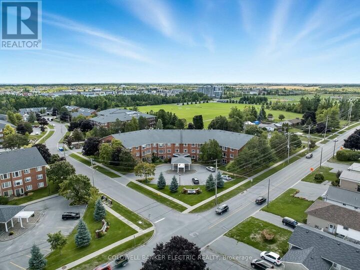 Property Photo: 1 Heritage Way 301 ON K9V 5P9