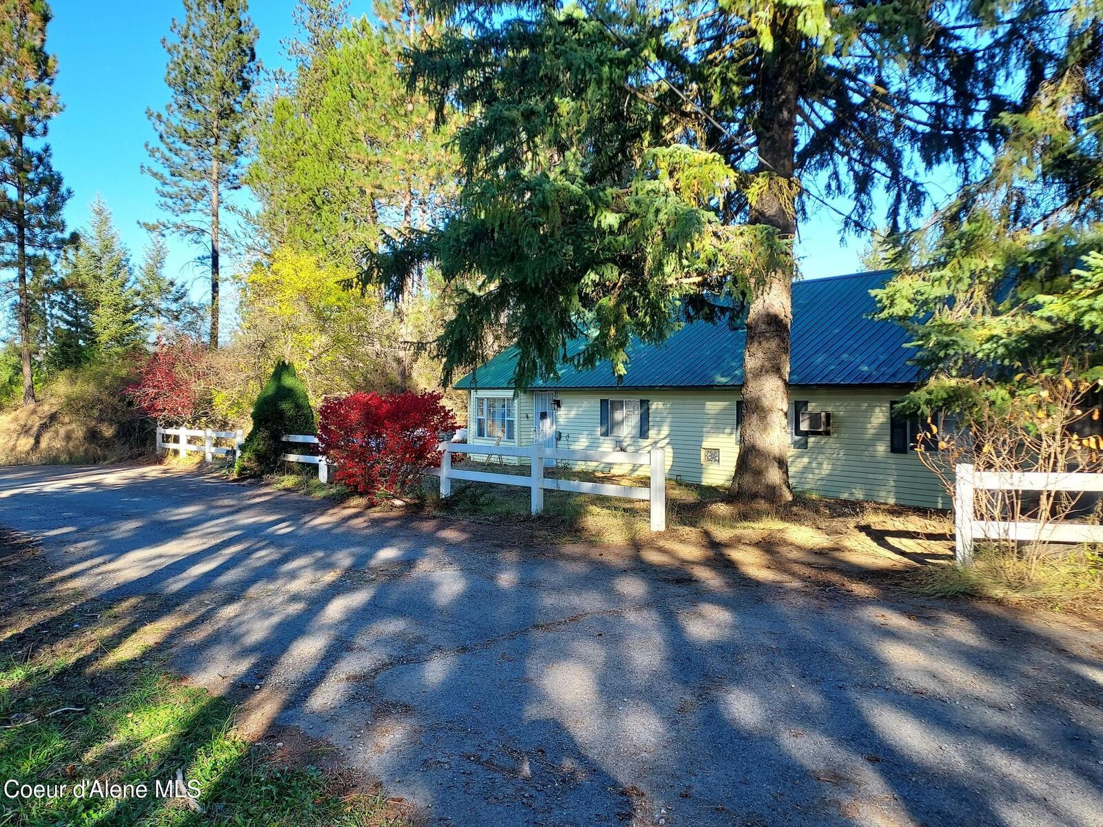 Property Photo: 114 Bayview Rd ID 83801