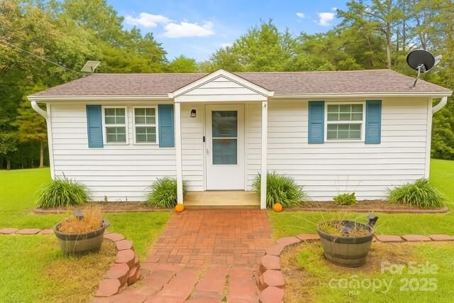 Property Photo: 34094 Rocky River Springs Road NC 28128