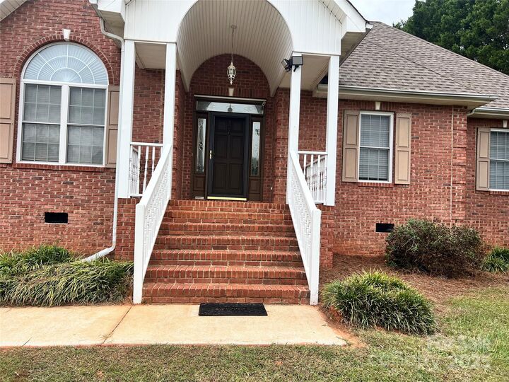 Property Photo: 807 Tranquil Knoll Lane SC 29745