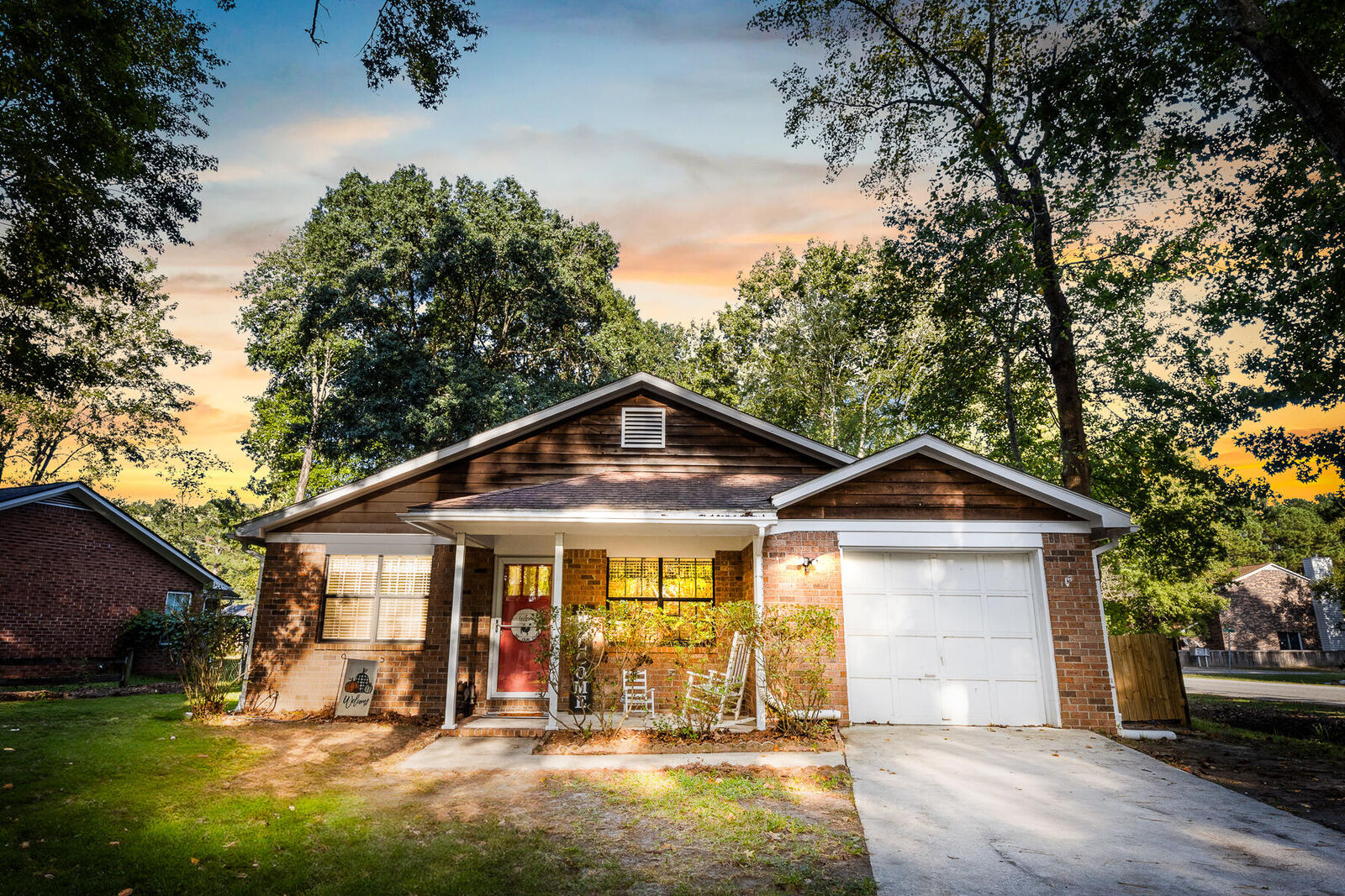 Property Photo: 100 Camellia Road SC 29445