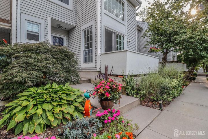 11 Borelle Square  Sayreville NJ 08859 photo