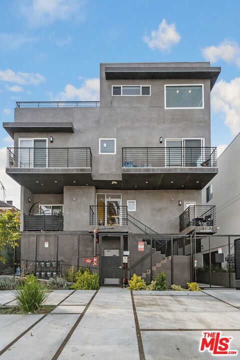 Property Photo: 1187 Crenshaw Blvd CA 90019