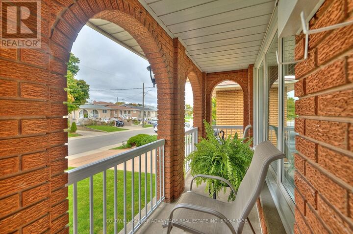 Property Photo: 27 Quinn Avenue ON L8W 1K4