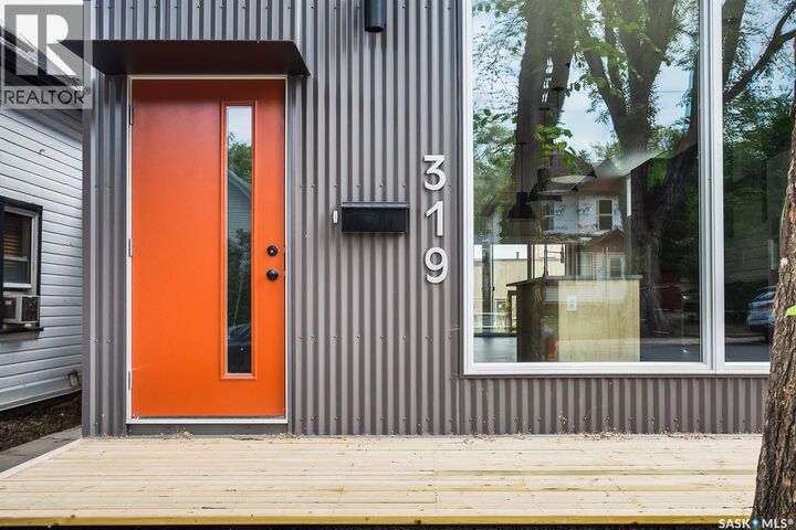 Photo de la propriété: 319 25th Street W SK S7L 0C5