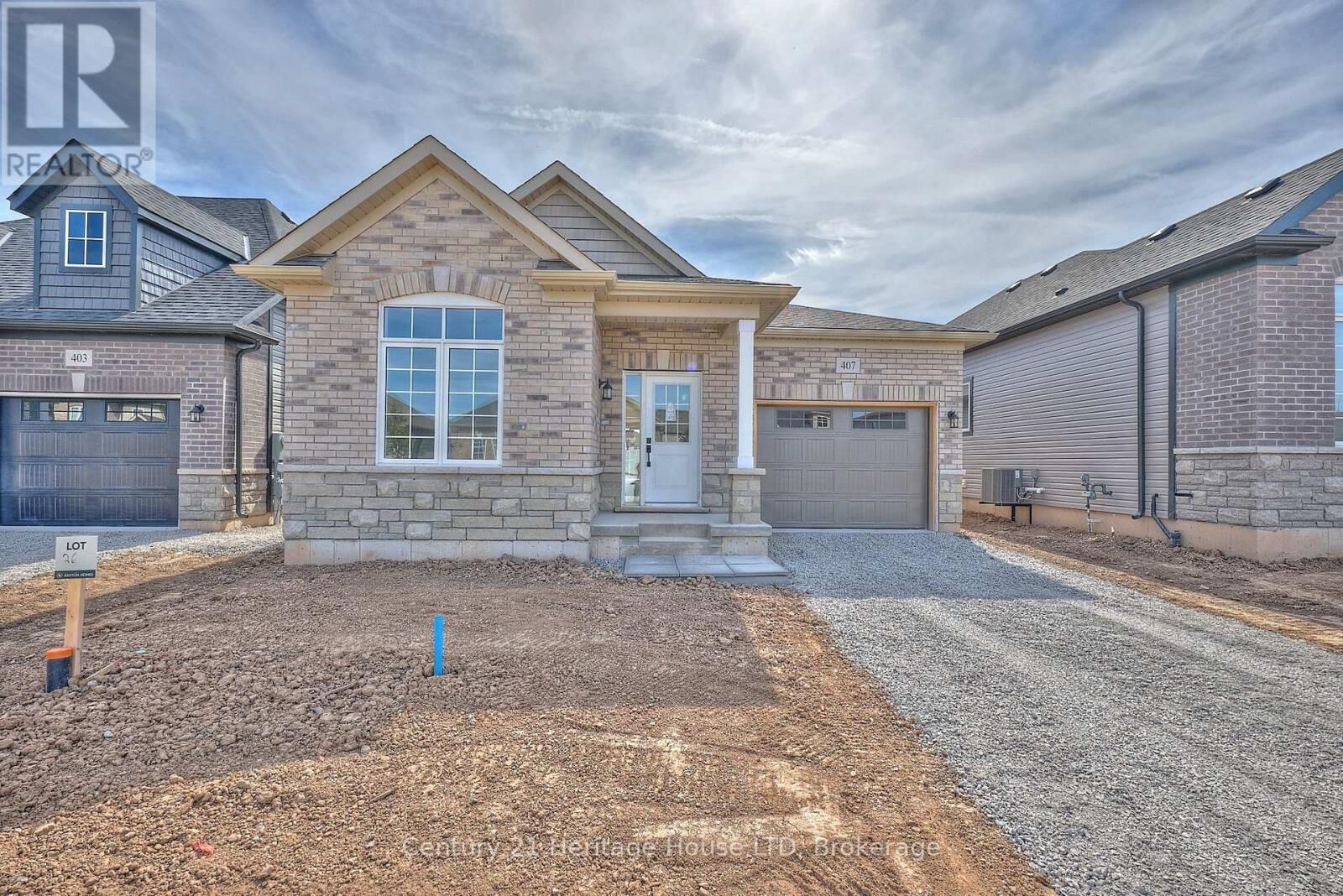 Photo de la propriété: 407 Louisa Street ON L2A 6T6