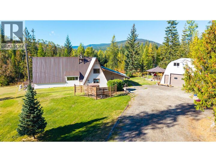 Property Photo: 7698 3 Highway BC V0B 2P0