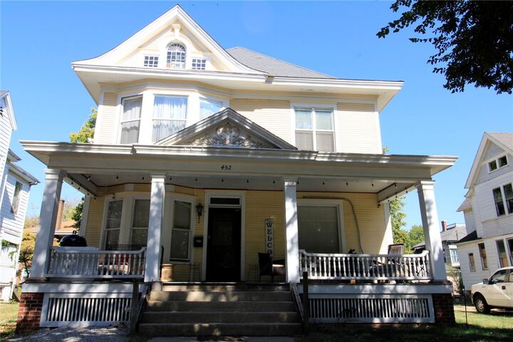 452 W Prairie Avenue  Decatur IL 62522 photo