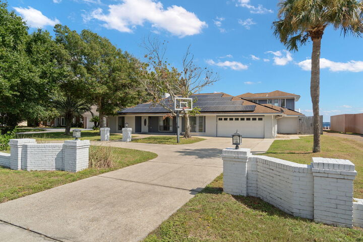 5 Country Club Road  Shalimar FL 32579 photo