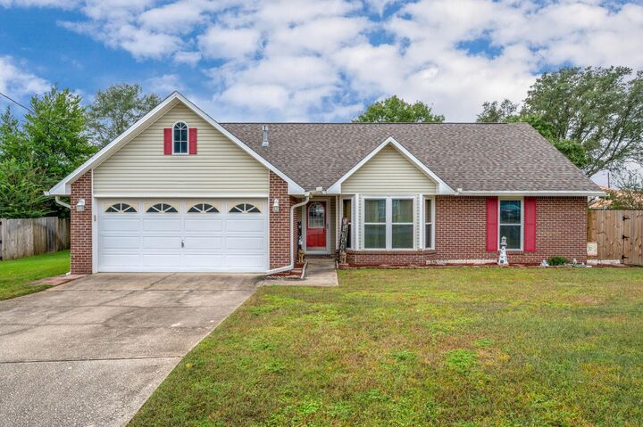 517 Tom Sawyer Lane  Crestview FL 32536 photo