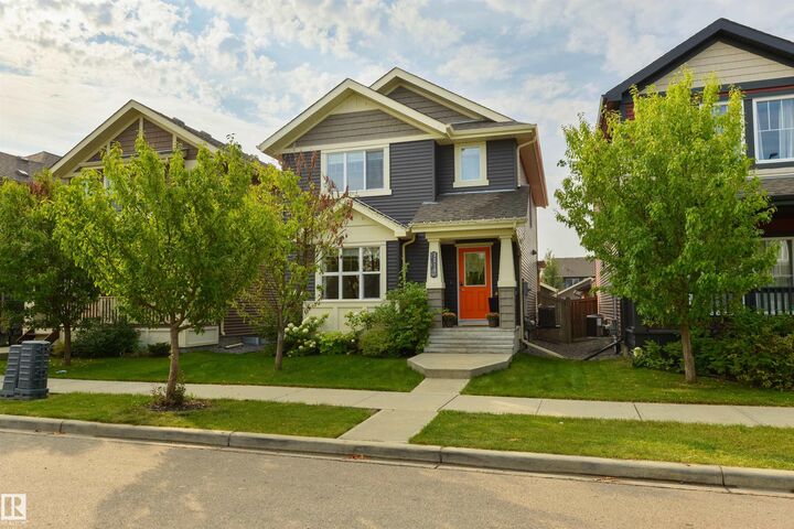5519 Crabapple Loop SW  Edmonton AB T6X 1S5 photo
