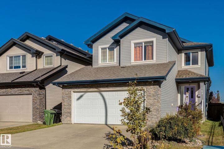 Property Photo: 182 Wellington Place AB T8L 0G4