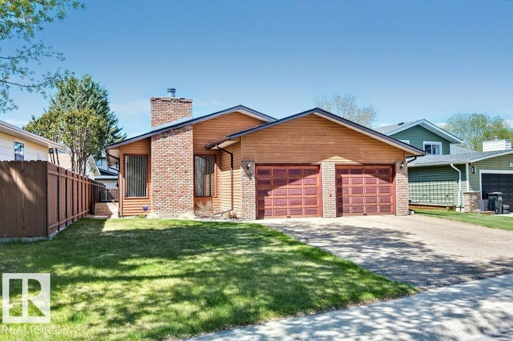 Property Photo: 4668 16A Avenue NW AB T6L 2S2