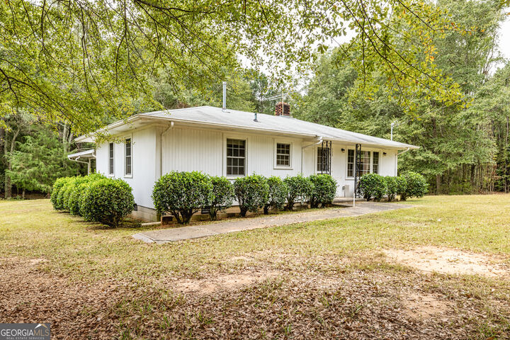 Property Photo: 538 Inman Road GA 30215