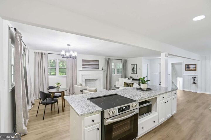 Property Photo:  2436 Ovidia Circle SW  GA 30311 