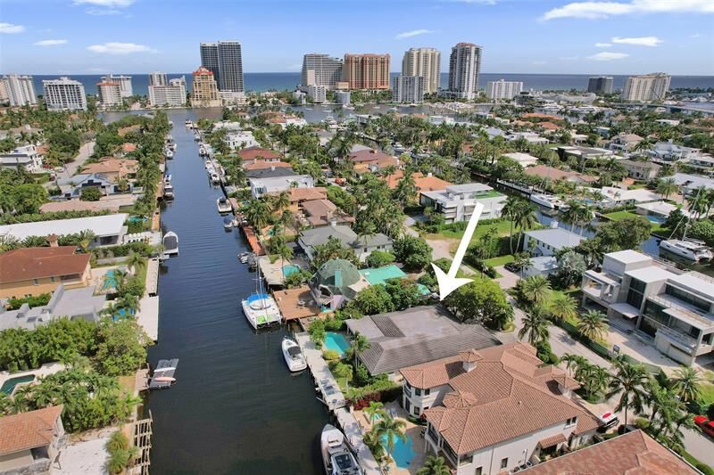 Property Photo: 2427 Sea Island Dr FL 33301