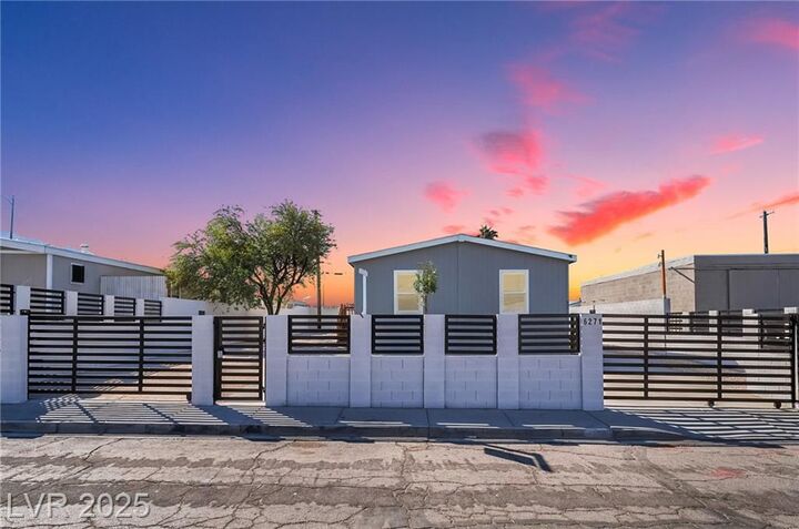 Property Photo: 6271 Great Smoky Avenue NV 89156