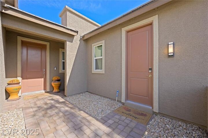 Property Photo: 6602 Windy Palm Street NV 89086