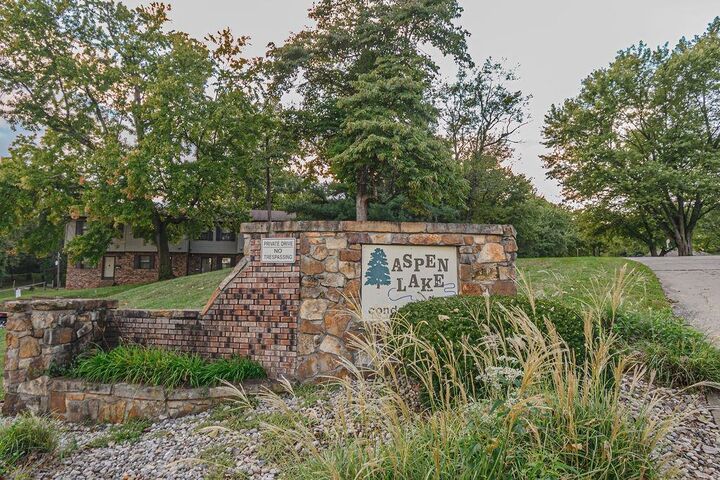 Property Photo:  2389 Wood Dr., Apt. C  KY 42420 