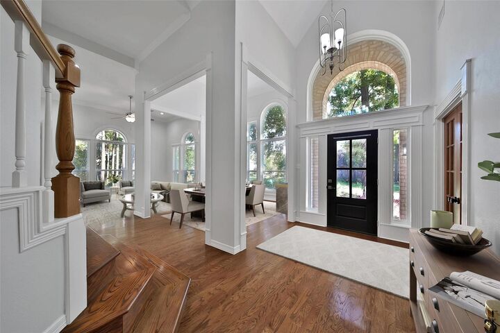 Property Photo:  170 Golden Shadow Circle  TX 77381 