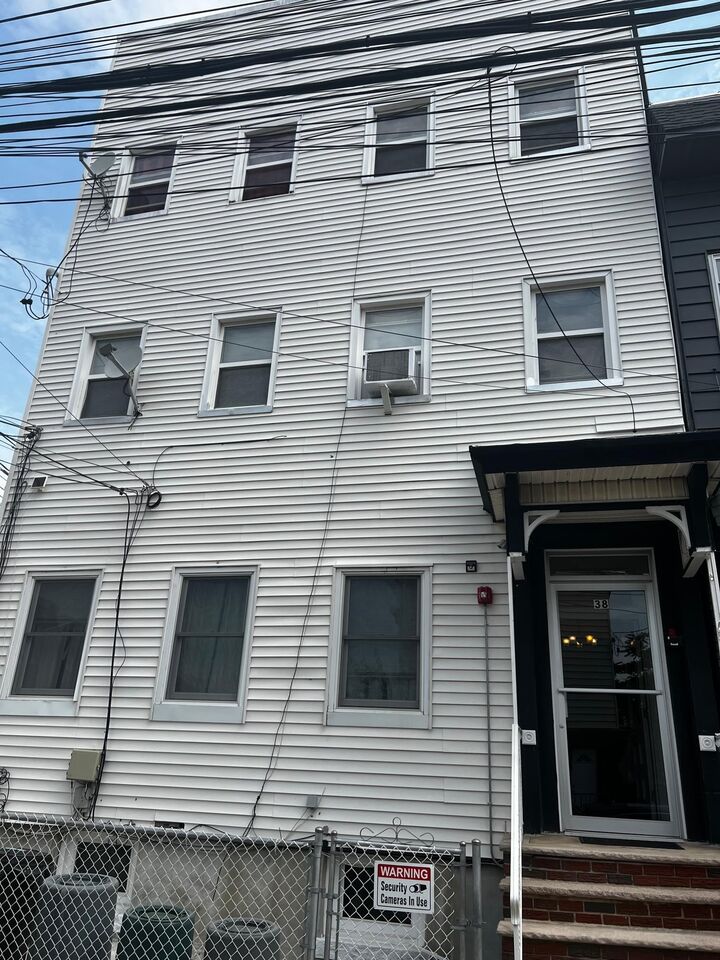 Property Photo: 38 Bleecker St 2L NJ 07307