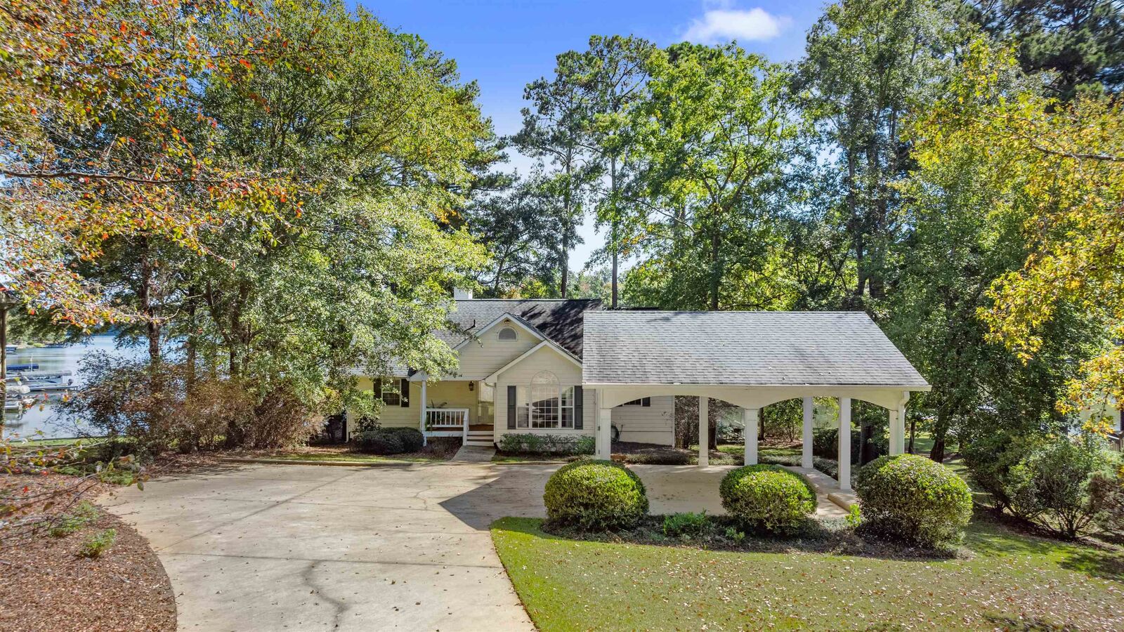 Property Photo:  153 S Rock Island Drive  GA 31024 