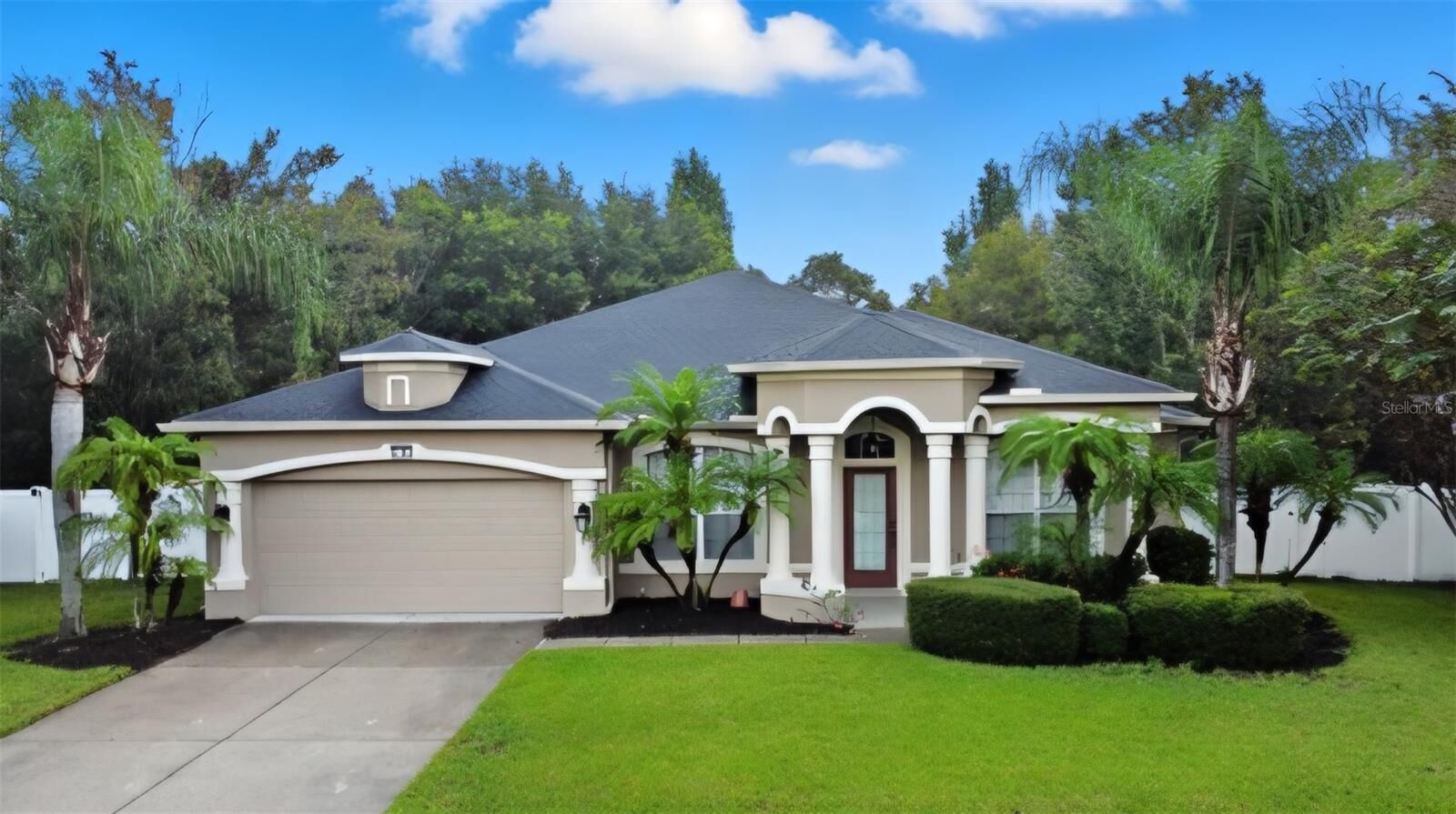 Property Photo:  3193 Toho Court  FL 34744 