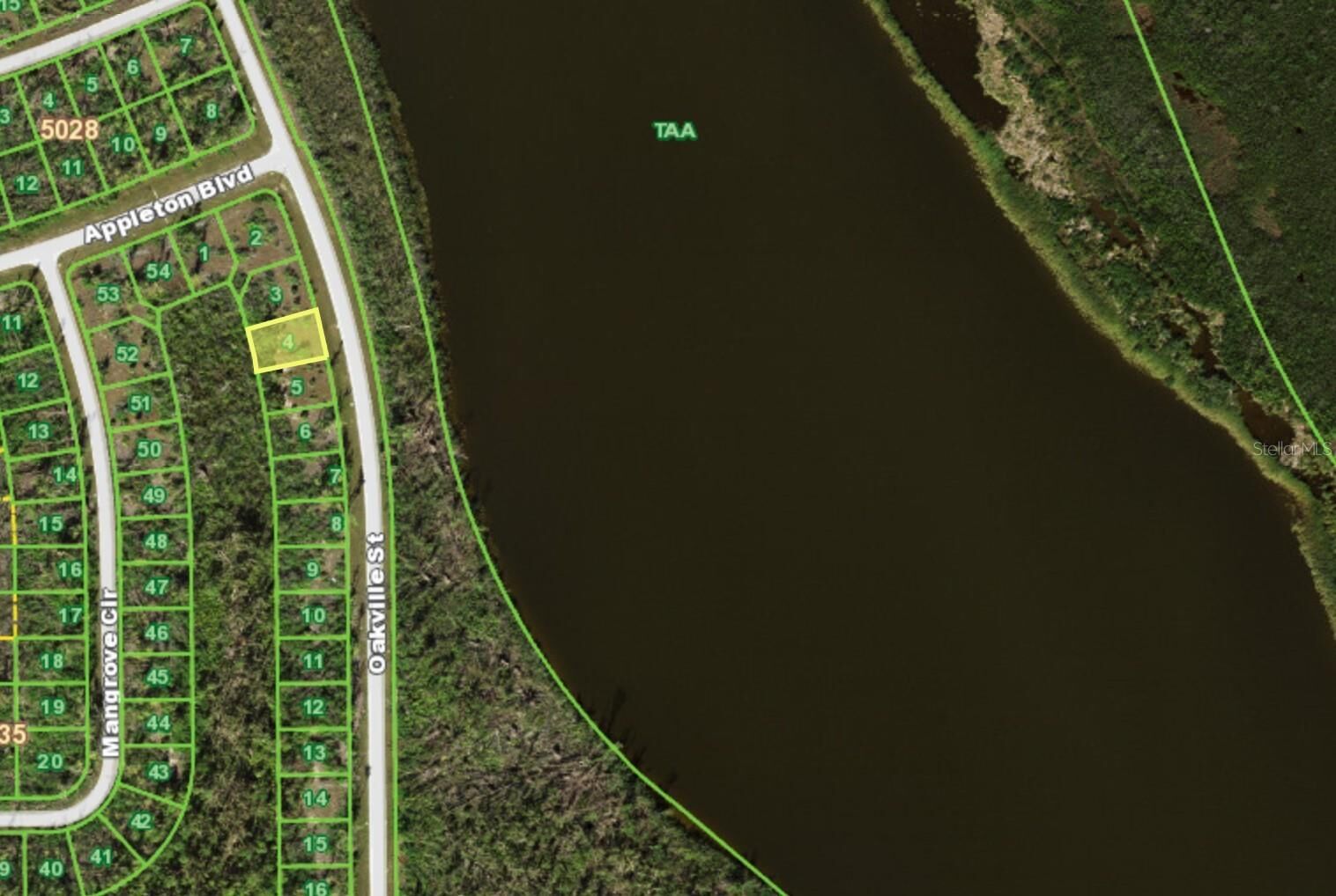 Property Photo: 10329 Oakville Street FL 33981