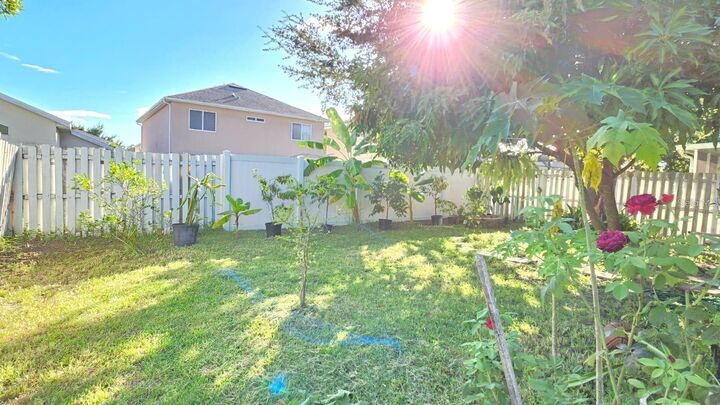 Property Photo: 1321 Timberbend Circle FL 32824