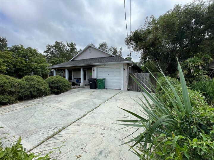 Property Photo: 8413 N Highland Avenue FL 33604