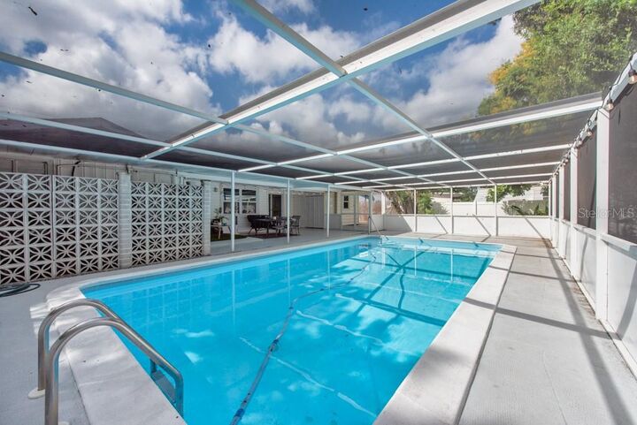 Property Photo: 1173 Myrtle Street FL 34234