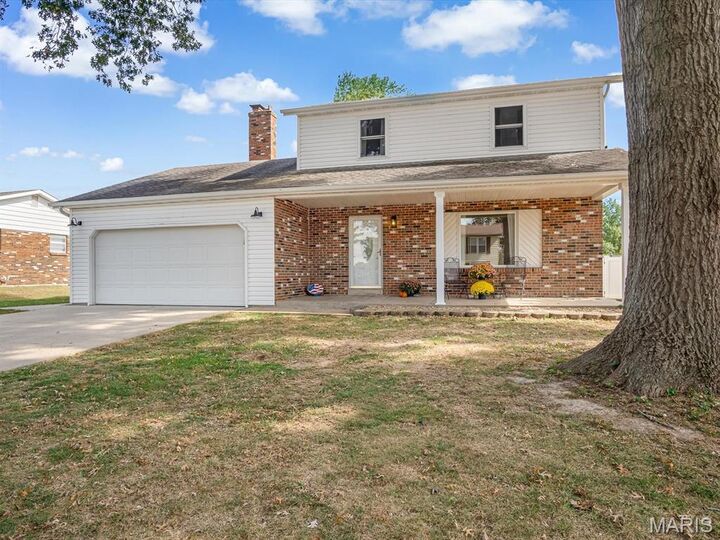 Property Photo: 108 N Saint Johns Drive IL 62285