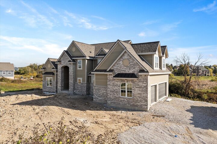 Property Photo:  4660 Fenley Way  WI 53045 