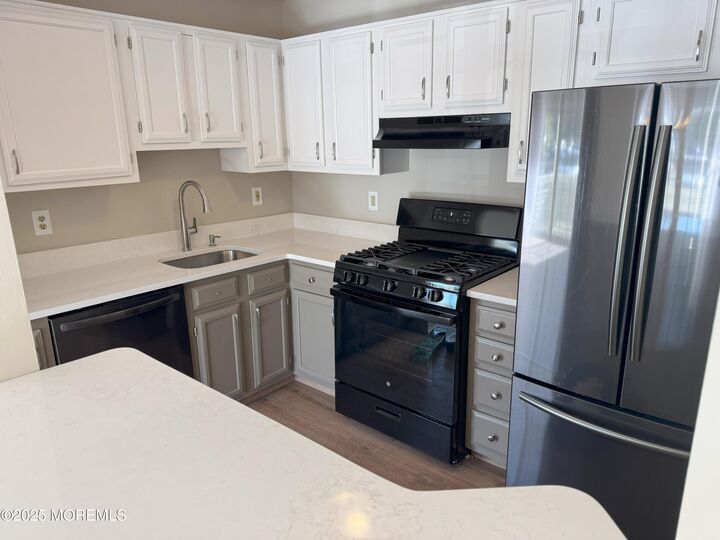 157 Pinetree Court  Howell NJ 07731 photo