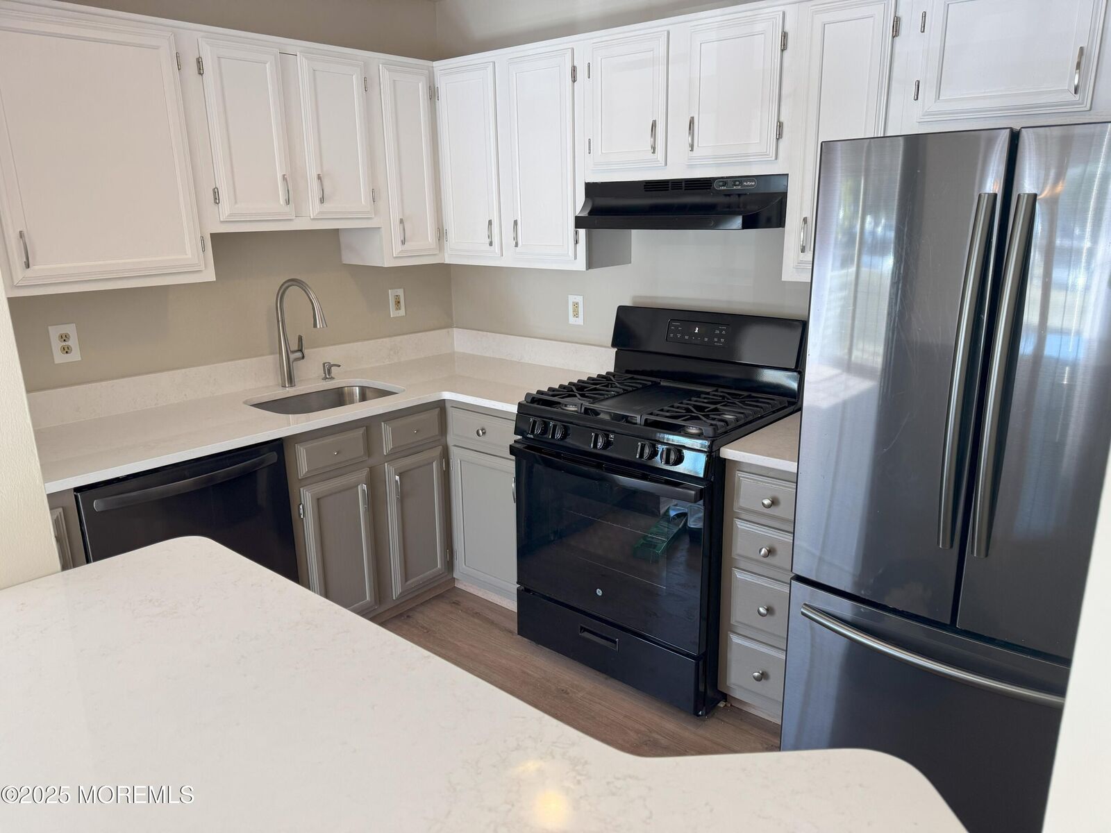 Property Photo:  157 Pinetree Court  NJ 07731 