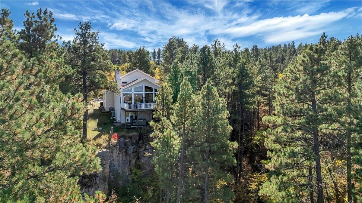Property Photo: 213 Pine Cone Avenue SD 57783
