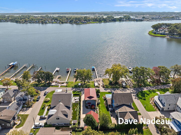 Property Photo: 16661 Lakeview Street MI 49456