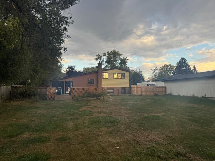 Property Photo:  7310 Capitol Drive  IL 60561