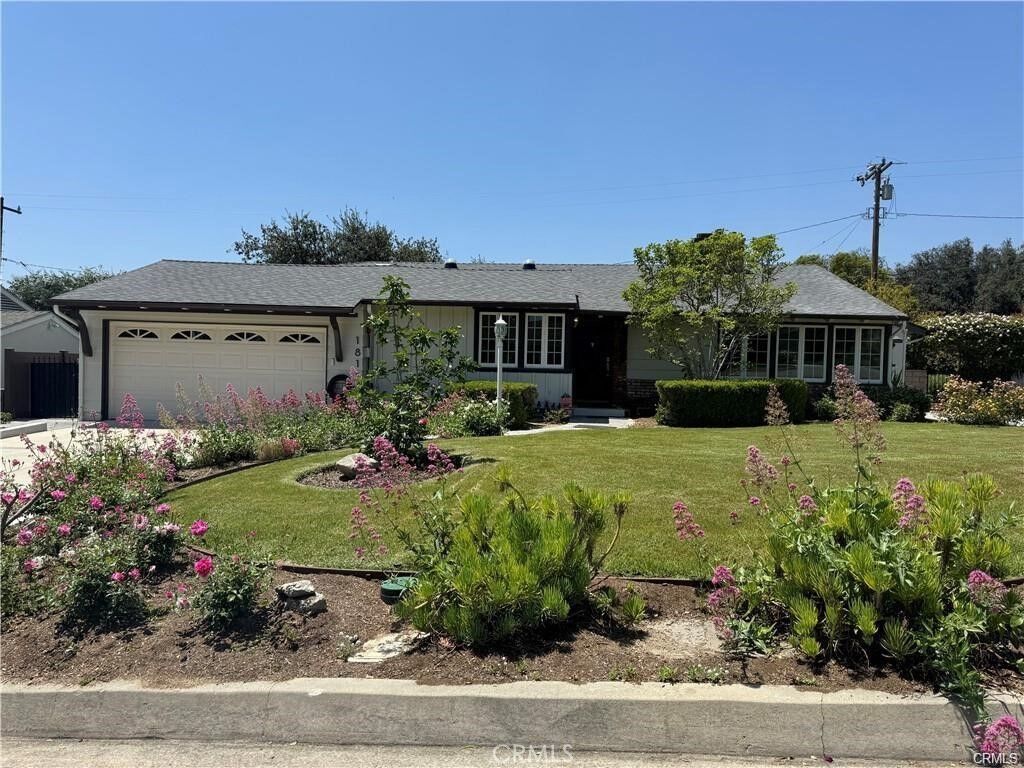 Property Photo: 1815 El Vista Circle CA 91006