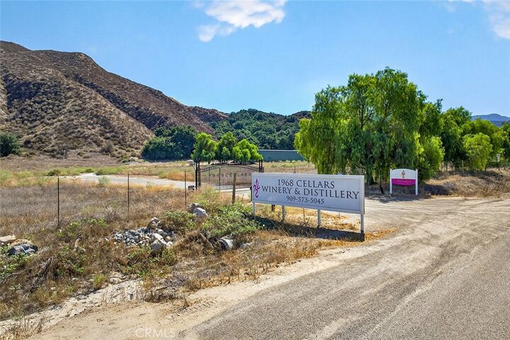 36435 Mustang Cir  Temecula CA 92592 photo