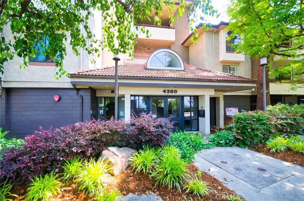 Property Photo: 4280 Via Arbolada 219 CA 90042