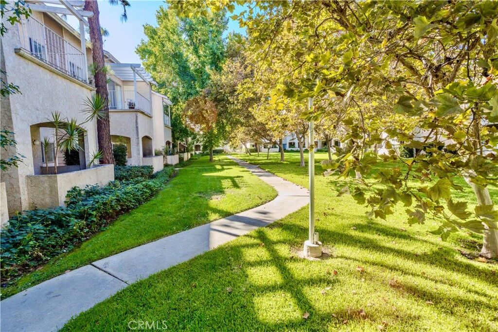 Property Photo:  2410 N Towne Avenue  CA 91767 