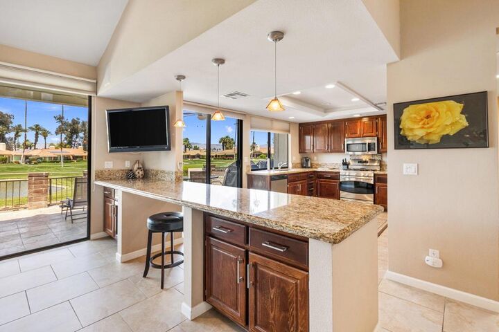 Property Photo: 312 Castellana S CA 92260