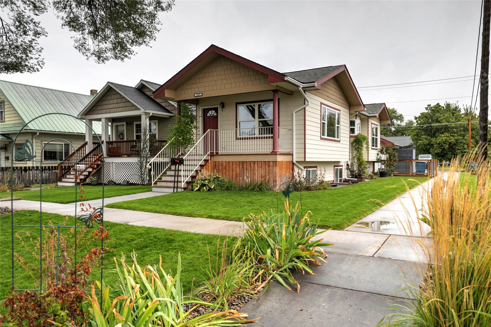 Property Photo:  1402 Defoe Street  MT 59802