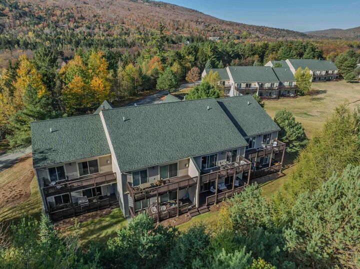 Property Photo:  91 Stickney Circle  NH 03575 